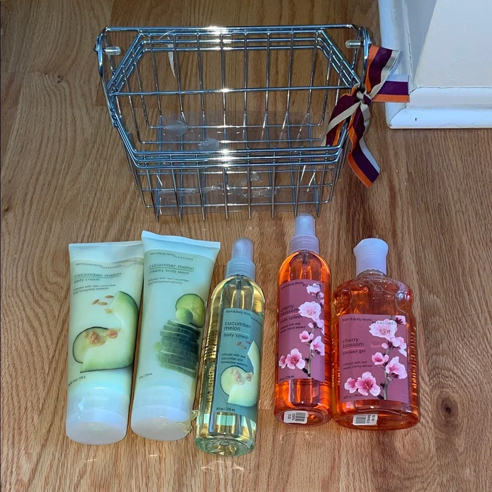 90S BATH&BODY WORKS! - Picture 1 of 4